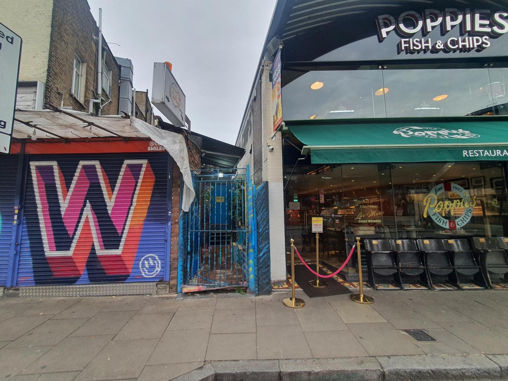 Cyber-Art Studio In Camden London Exterior foto